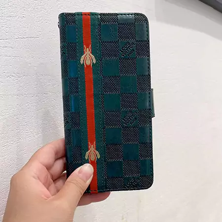 Gucci-Adidas 联名笔记本型索尼 Xperia 智能手机保护壳