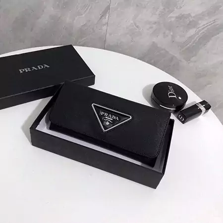 PRADA（プラダ） x 財布・小物（レディース）