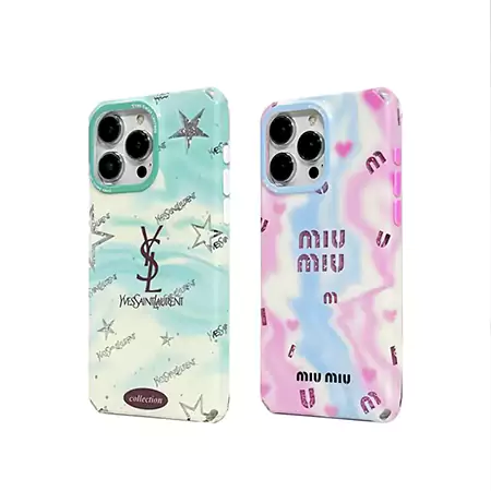 MiuMiuブランドからiPhone 16 ケース