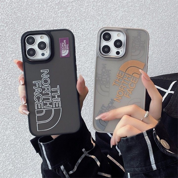 The North Face ブランドロゴ半透明シリコン iPhone 16 ケース