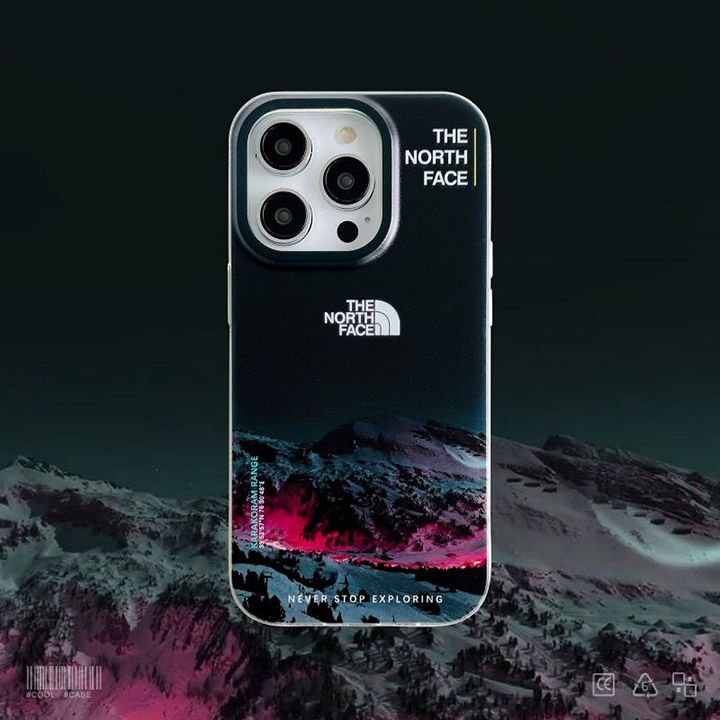 THE NORTH FACE 雪山柄 iPhone16 pro ケース