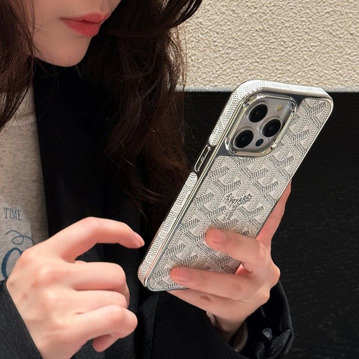 ゴヤールiPhone15/15プロスマホケース