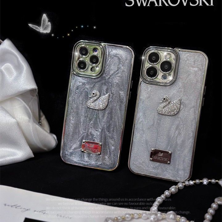 SwarovskiiPhone15promaxケース