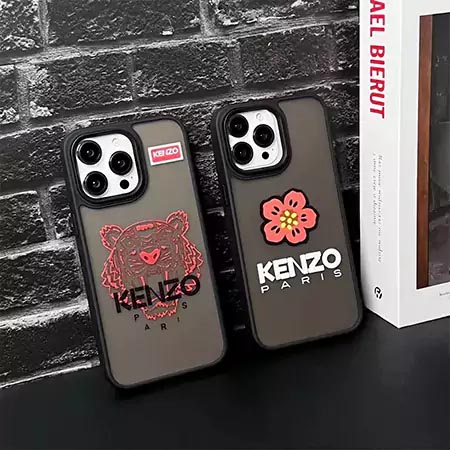 488-464177-galaxy-z-flip5-4-3-kenzo-case.jpg