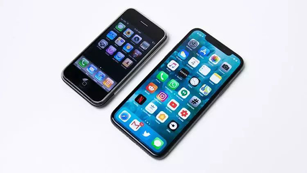 iPhone 第1世代 VS iPhone X