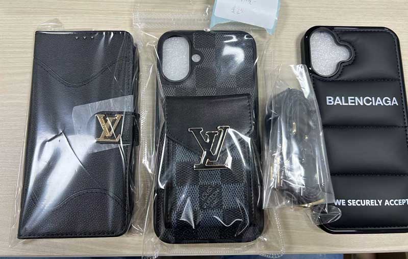 手帳型とカード収納タイプのルイヴィトン バレンシアガ 風 iPhone16 ケース ハイブランド