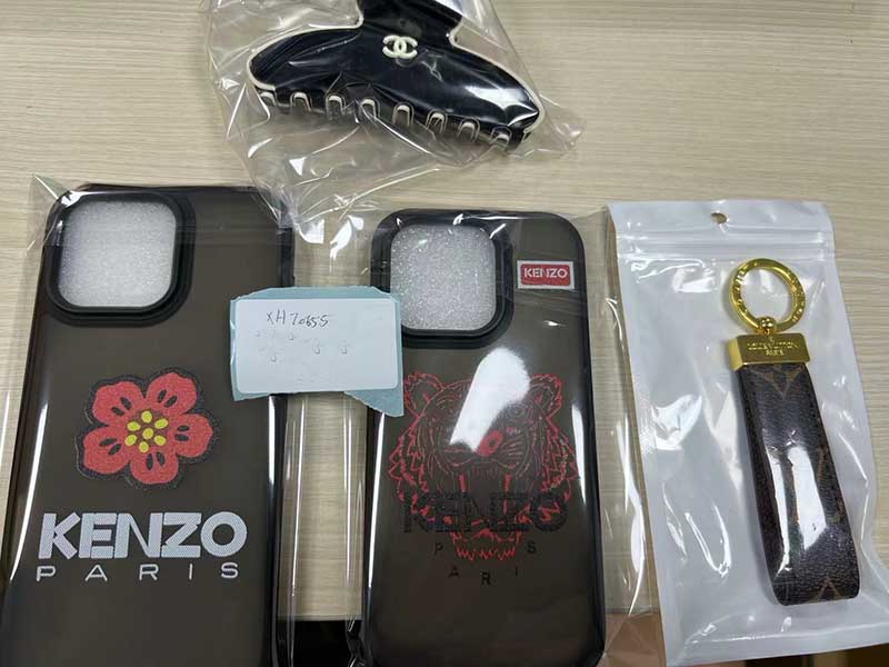 ケンゾー iPhone16Pro Max ケース ハイブランド スマホケース