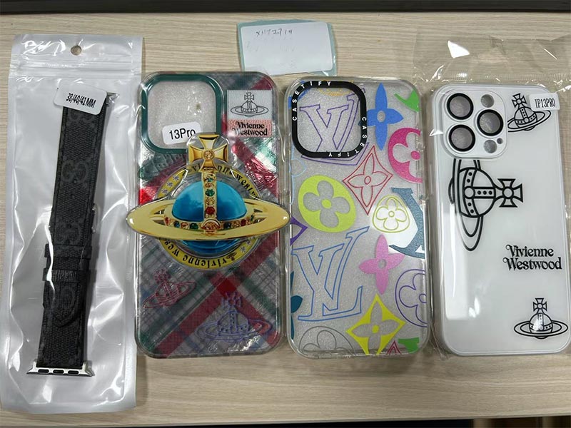 ヴィヴィアン風・LV 風 iPhone13Pro ケース