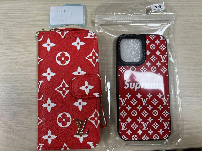 iPhone16 手帳型 携帯 ケース LV 風
