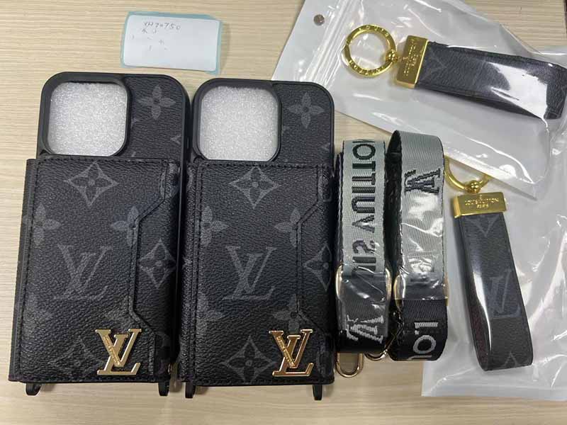 iPhone16 携帯 ケース ルイヴィトン風 黑 カード収納 肩掛け ハイブランド スマホケース