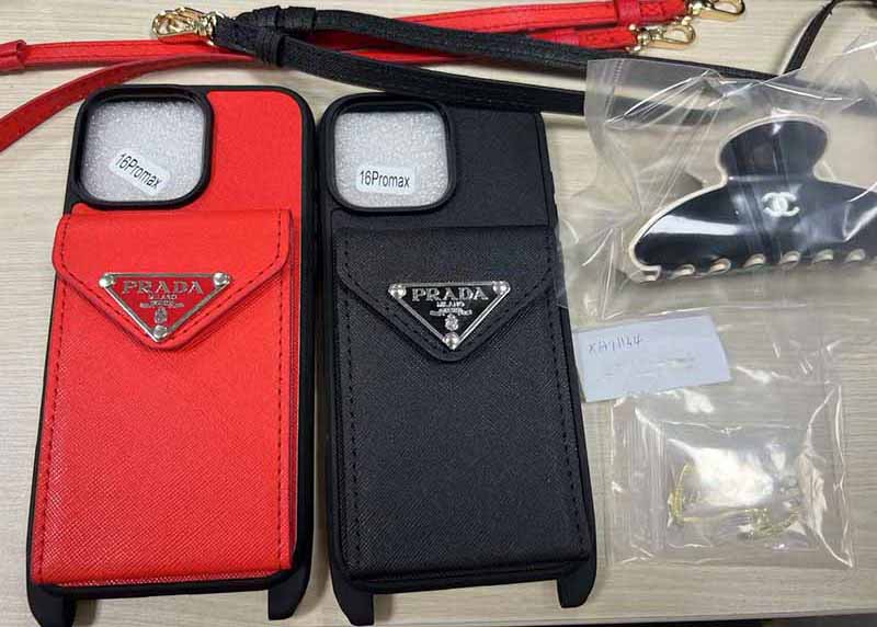 iPhone16 Pro Max ケース プラダ風 男女兼用  ショルダーストラップ