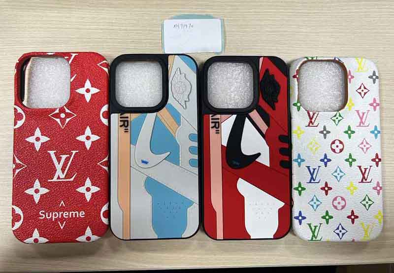 iPhone16 Pro ケース ナイキ風 ブランド スマホケース 高校生 ストリート