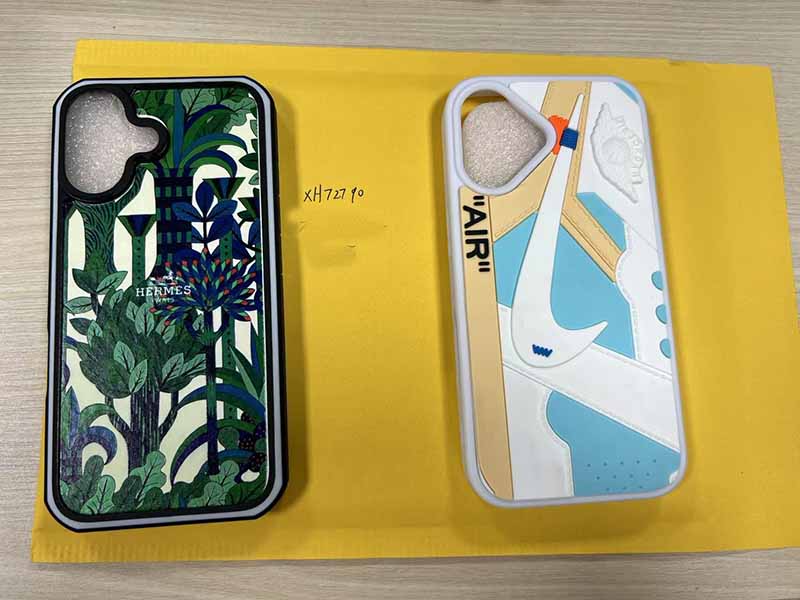 iPhone16 ケース ナイキ エルメス 風 ブランド スマホケース 高校生