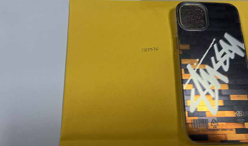 ​iPhone14 Plus ケース Stussy風 ストリートパロディ