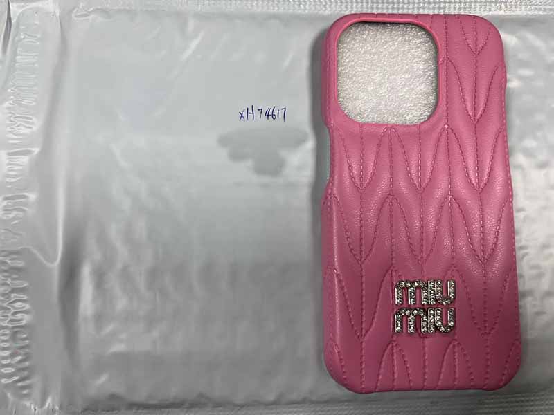 iPhone15 Pro ケース ミュウミュウ風 おしゃれ