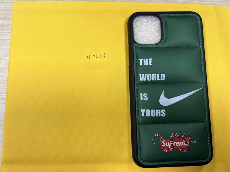 ​iPhone11 Pro Max スマホケース ハイブランド ヴィヴィアンウエストウッド風 ストリート