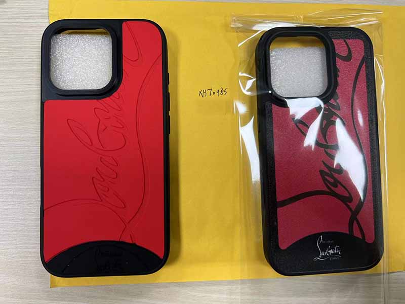 iPhone16 ケース クリスチャンルブタン風 シンプル 安い
