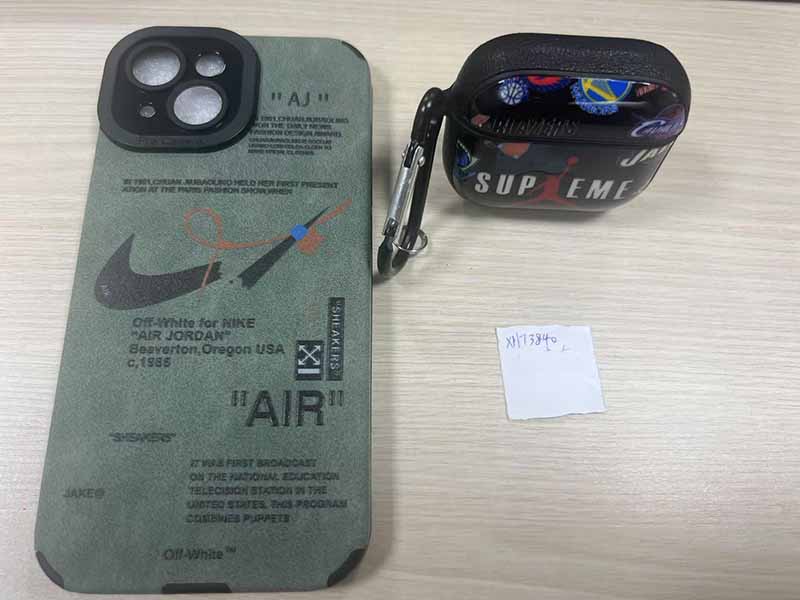 iPhone15 カバー ジョーダン風 メンズ 高校生