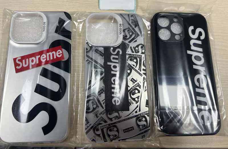 iPhone16 Pro Max Supreme風 ハイブランド アウトドア