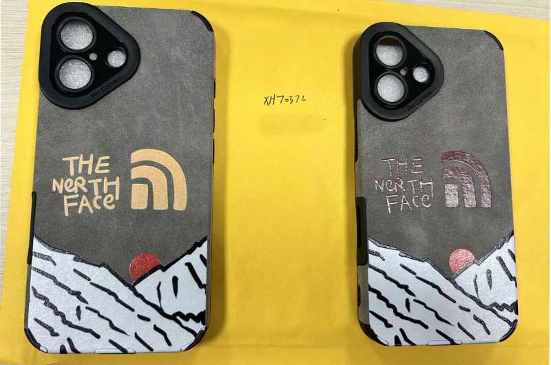 iPhone16 ケース ノース・フェイス風 ハイブランド アウトドア
