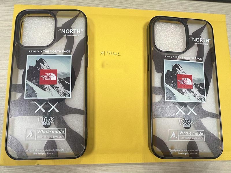 iPhone15 Pro Max ケース ノース・フェイス風 ハイブランド ストリート メンズ