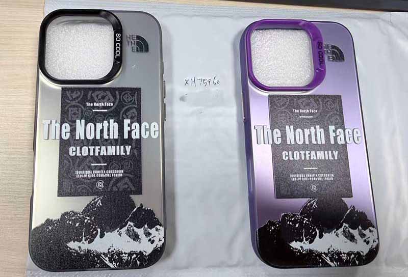 iPhone16 Pro 携帯 ケース ノース・フェイス風 ハイブランド アウトドア 高校生