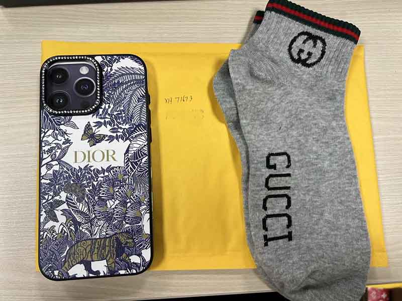 iPhone16 Pro Max スマホケース ​ディオール風 おしゃれ ハイブランド