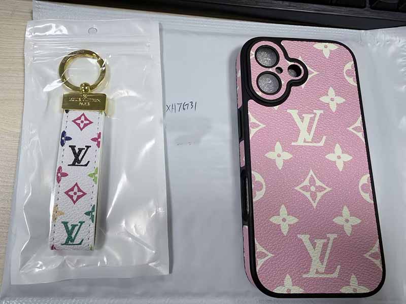 iPhone17 ケース Louis Vuitton風 ハイブランド スマホケース 安い