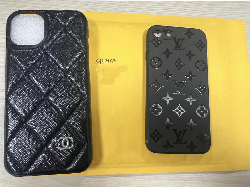iPhone14 Plus 携帯 ケース Louis Vuitton風 ハイブランド スマホケース 可愛い